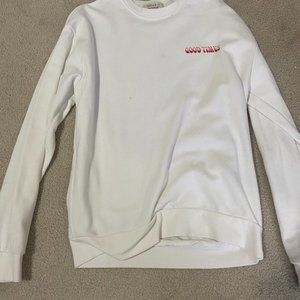 FOREVER 21 SIZE SMALL OFF WHITE SWEATER WITH WORDS